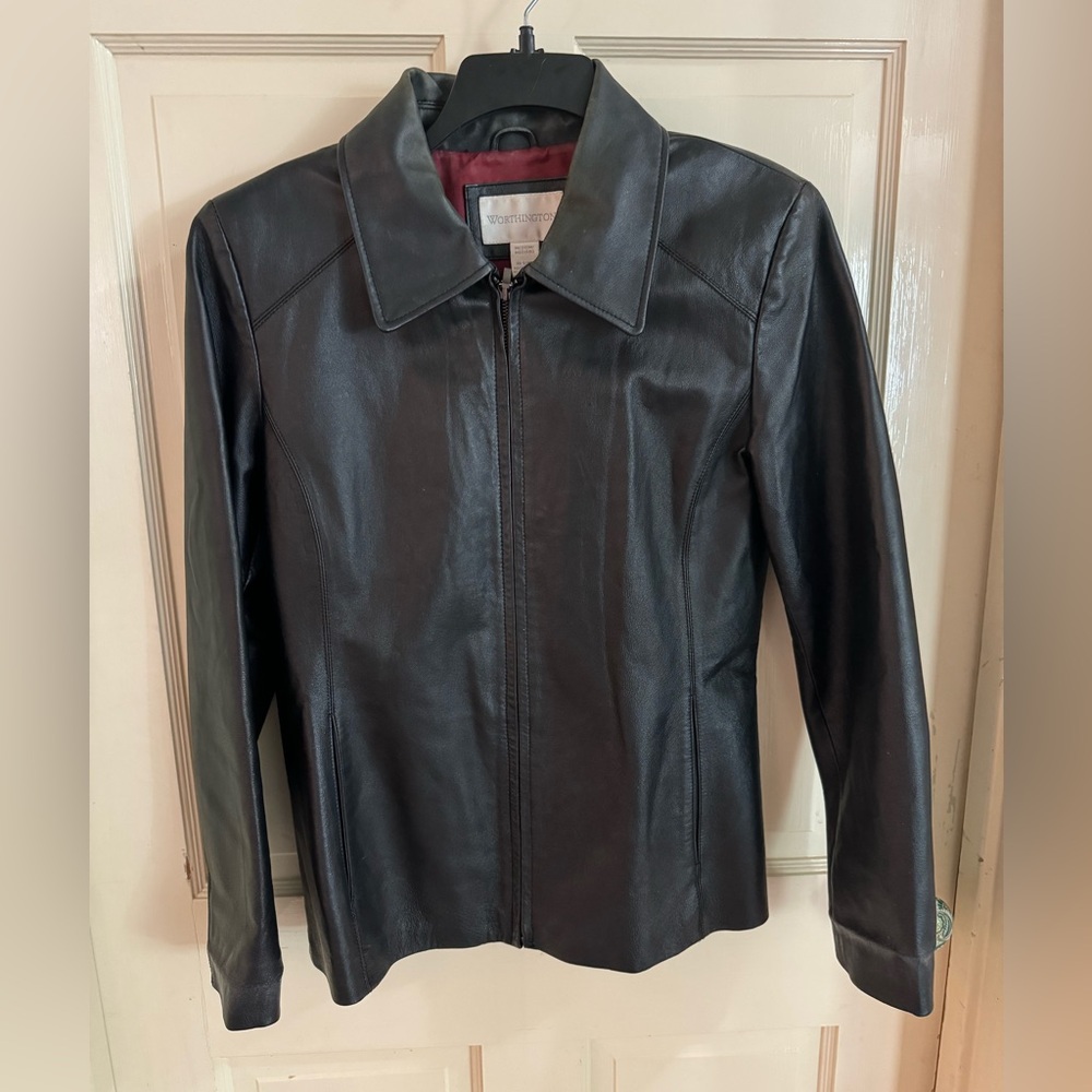 Womens Black Worthington Lambskin Leather Coat Medium.